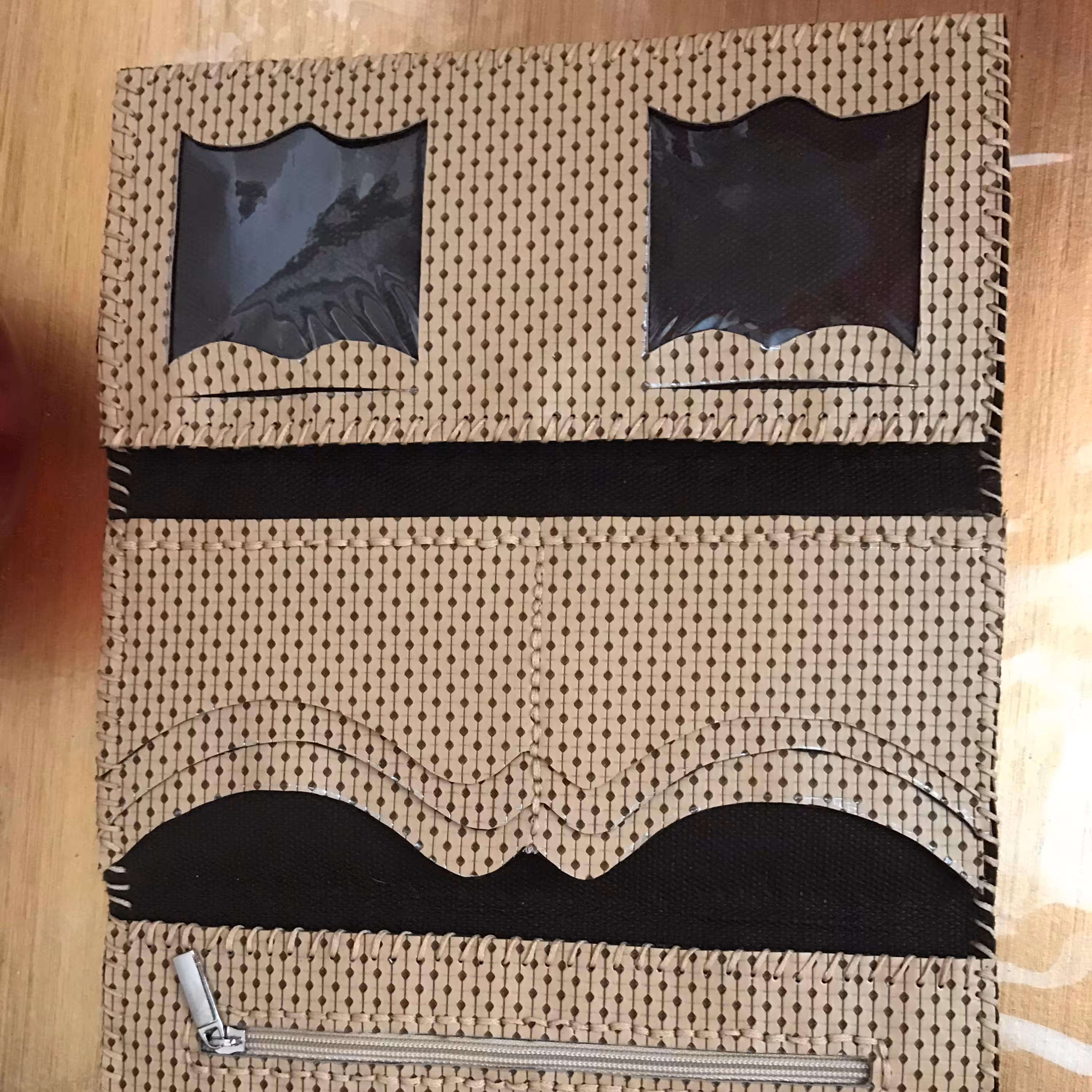 کیف پول سه لت رنگ کرم خال خالی