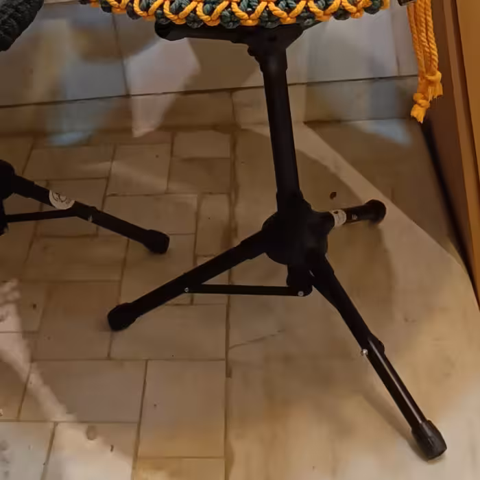 پایه هنگ درام agift (پس کرایه)