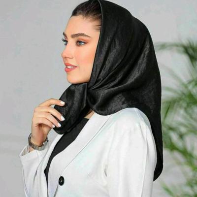 نام : مینی اسکارف نازبانو