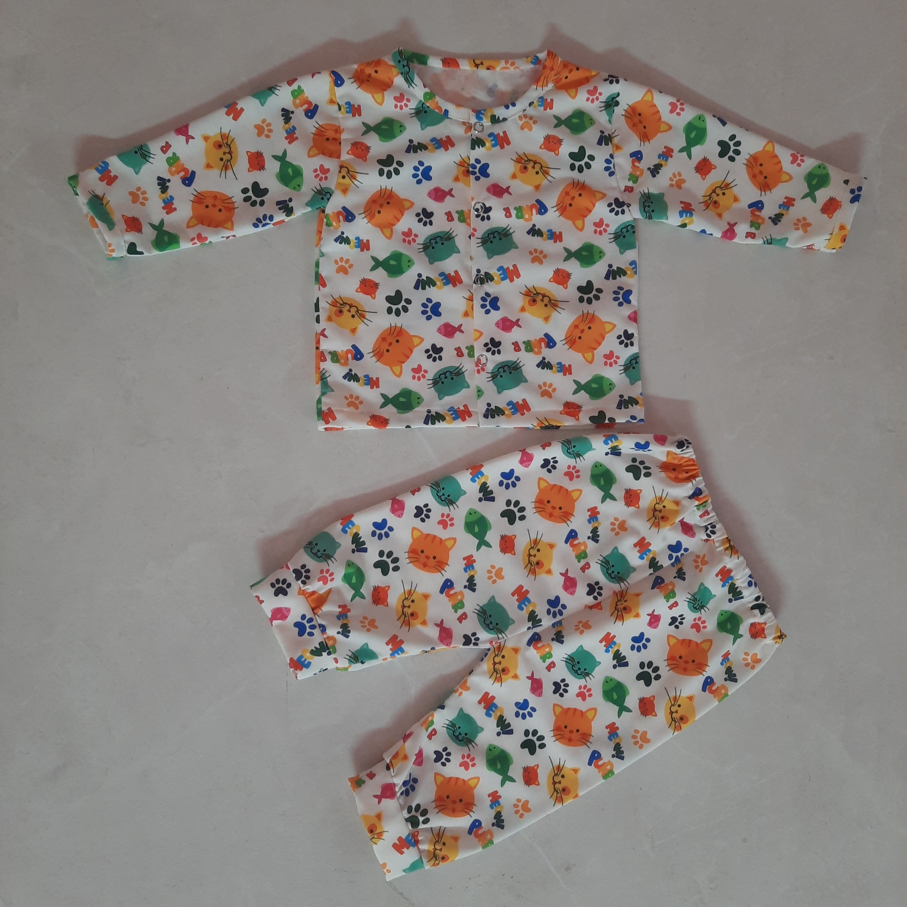 بلوز و شلوار ست راحتی دخترانه و پسرانه طرح دار گربه ای