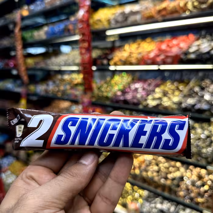 شکلات اسنیکرز دوبل با مغز بادام زمینی خوشمزه اصل 80 گرمی آجیل و خشکبار مهران 