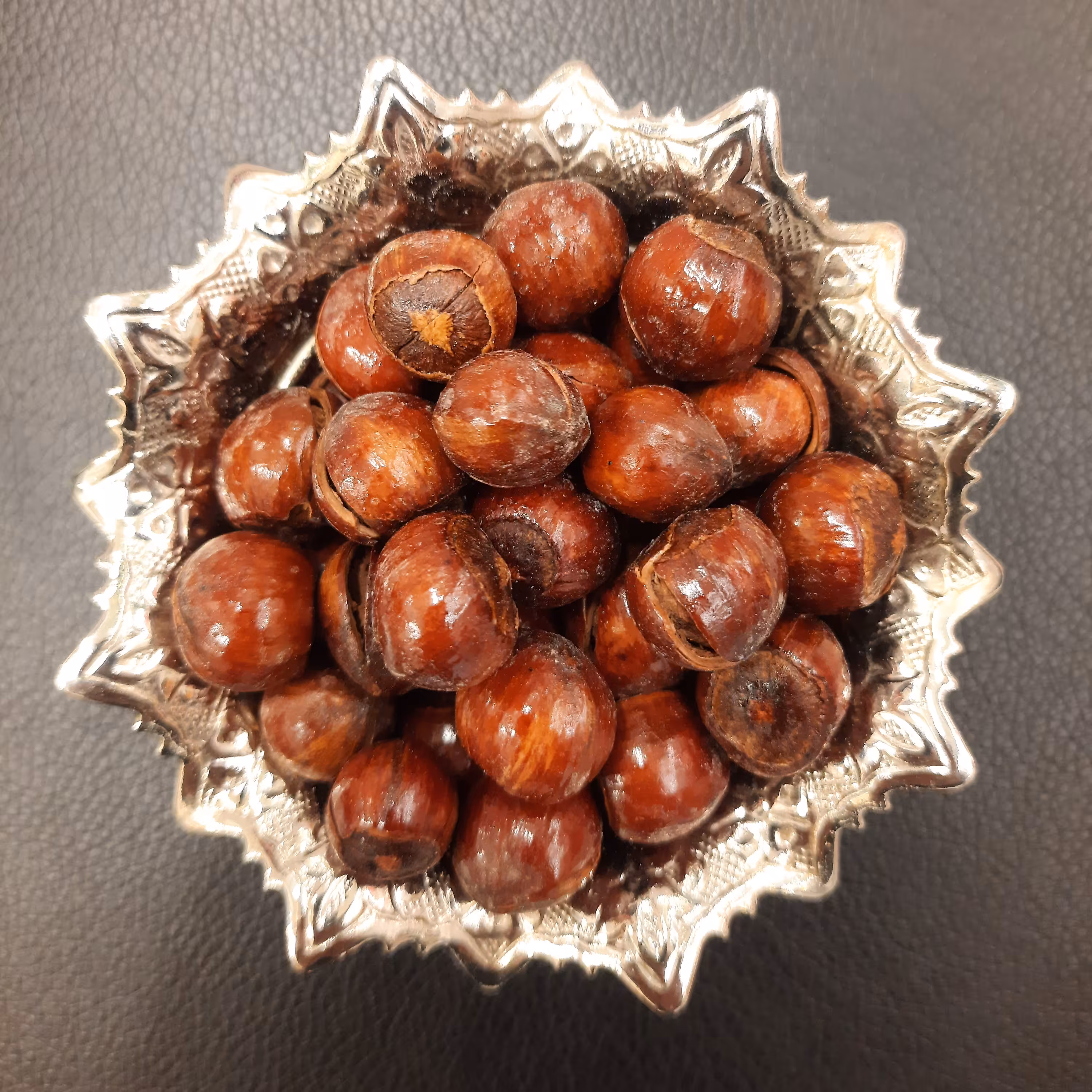 فندق ایرانی با پوست لعابی