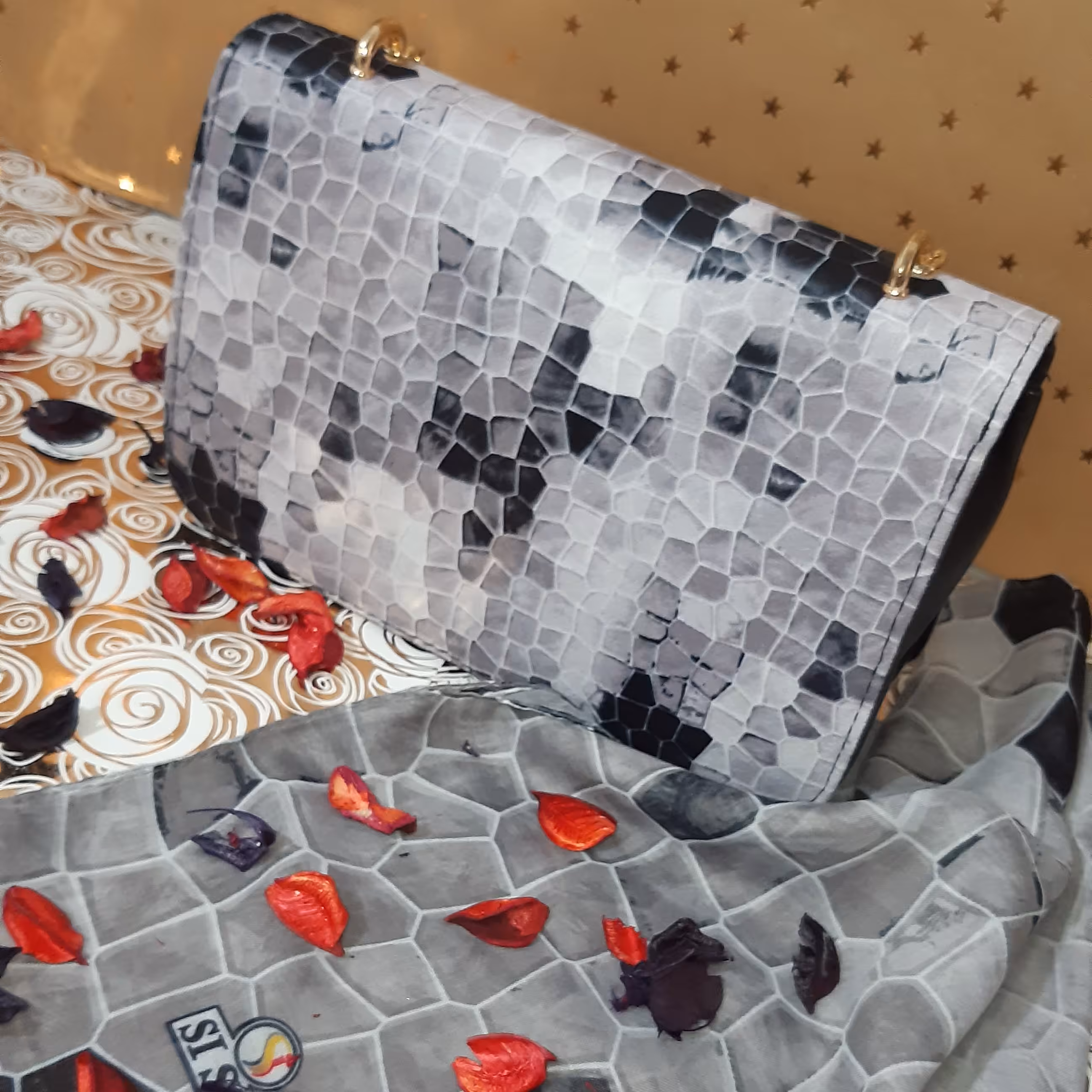 ست کیف و شال