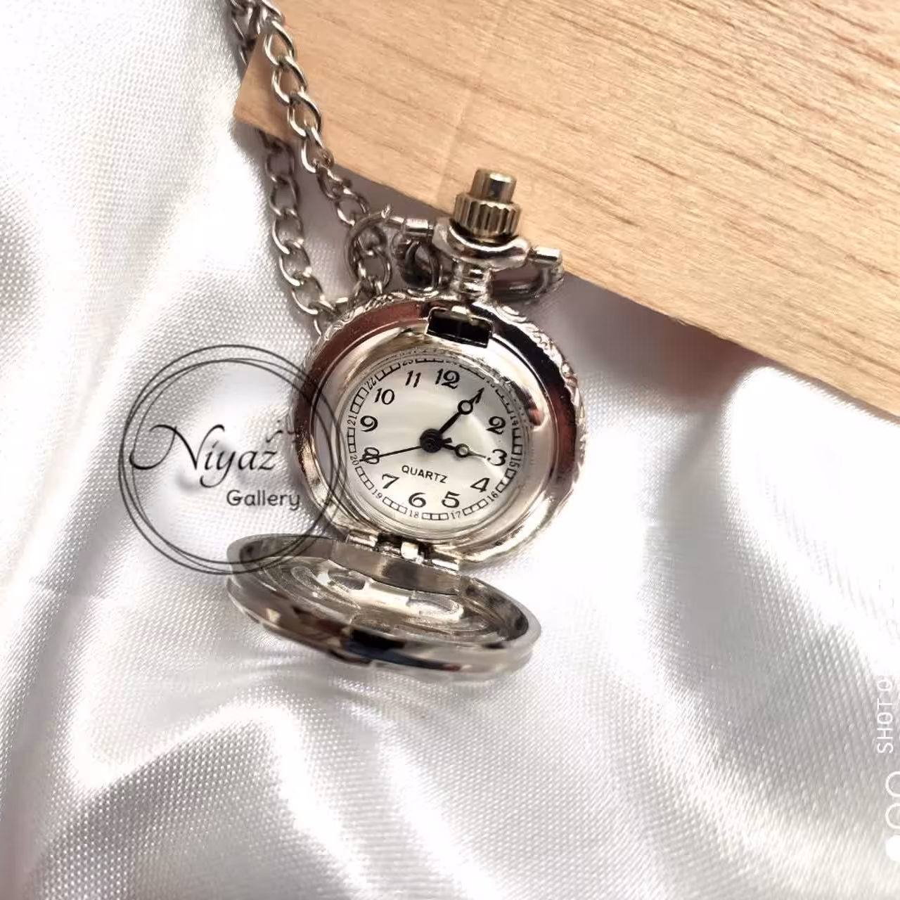 ساعت نوستالژی