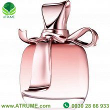 عطر ادکلن نینا ریچی مادمازل ریچی 80 میل زنانه