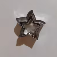  کاتر ستاره  استیل 3 تایی قطر 3ونیم و 4 و نیم و 5 و نیم