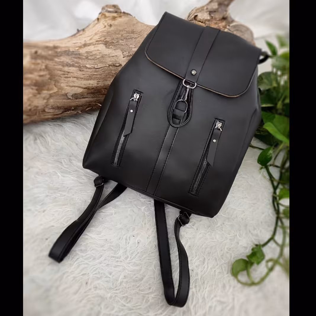 کوله پشتی اسپرت چرمی مدل دوزیپ پتینه
