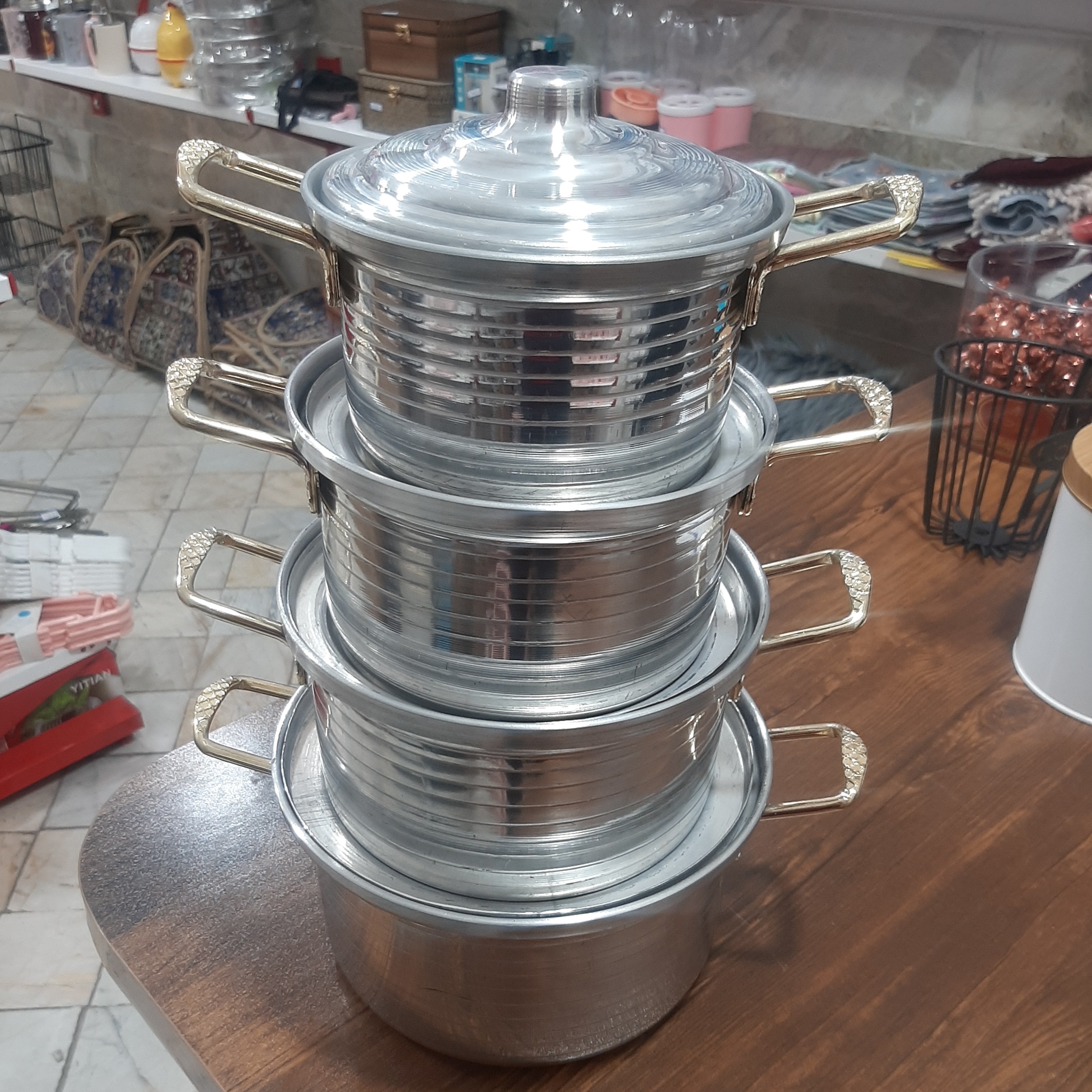 قابلمه روحی دسته طلایی