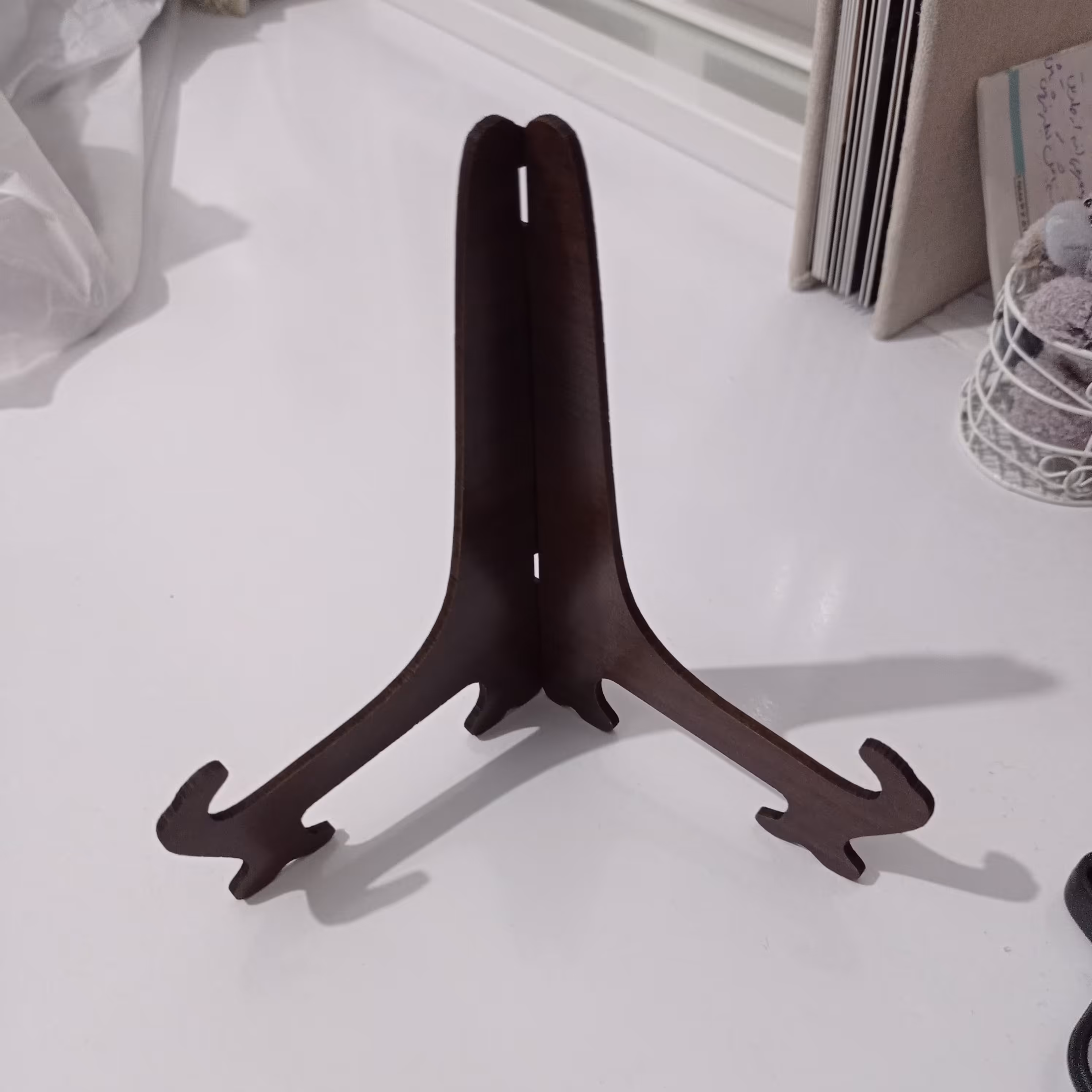 پایه قاب عکس و آینه اجرا شده با چوب سه میل دو رو 