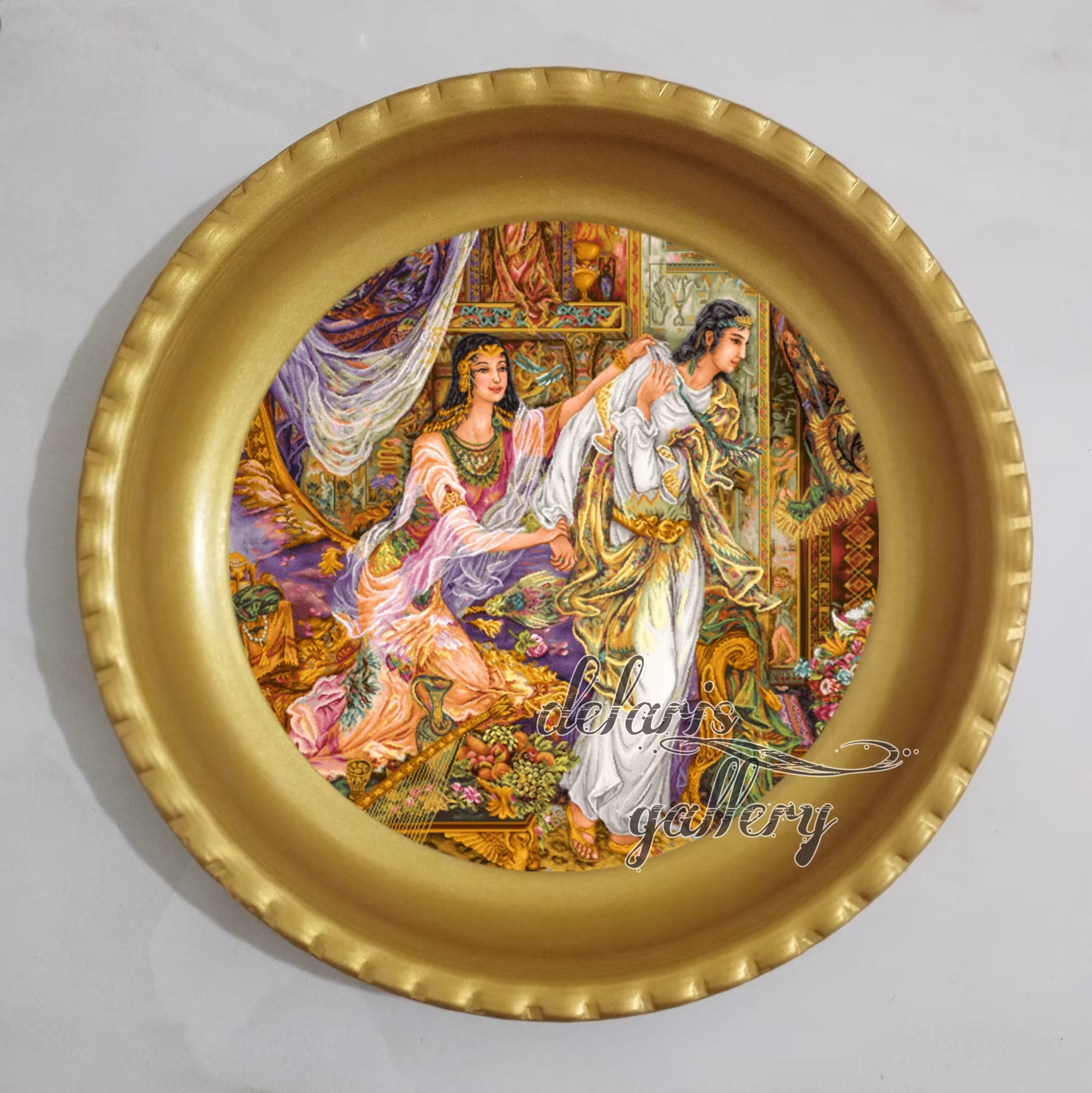 سینی کلاسیک مناسب برای پذیرایی و دکوراسیون..هدیه و جهیزیه.. طرح دلخواه جنس روی کف رزین 