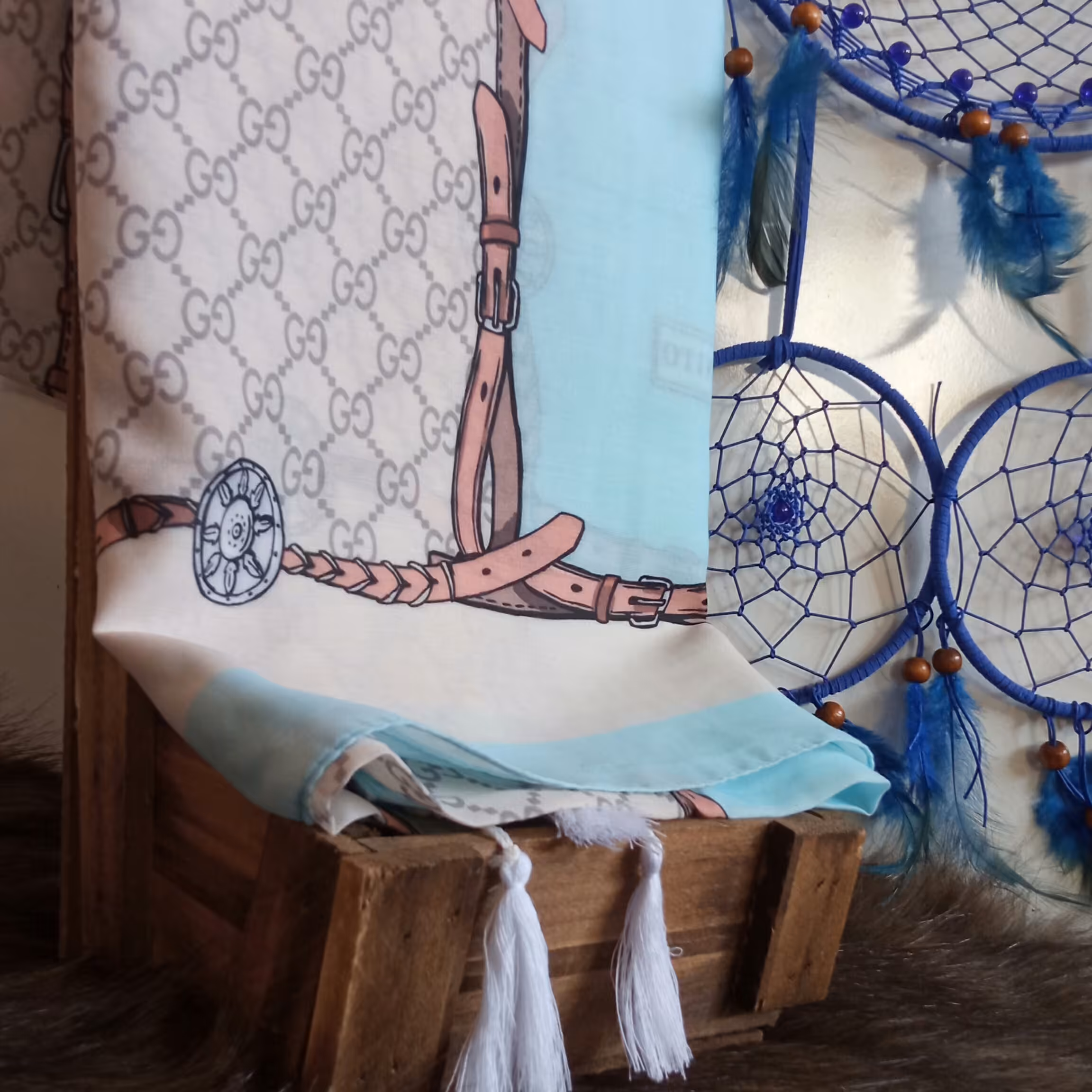 شال شیک منگوله دار جنس اعلا