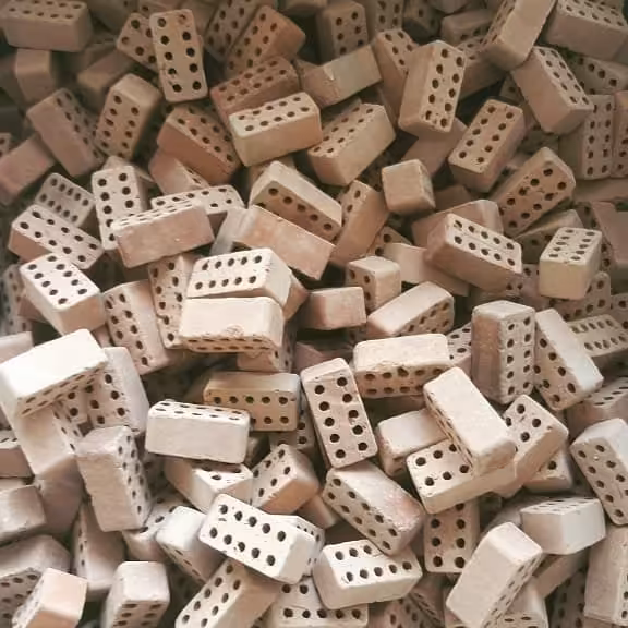 آجر 10گل وزن 10گرم رنگ گلبهی وزن 10گرم طولش 3سانت عرض 1ونیم سانت ارتفاع 1سانت