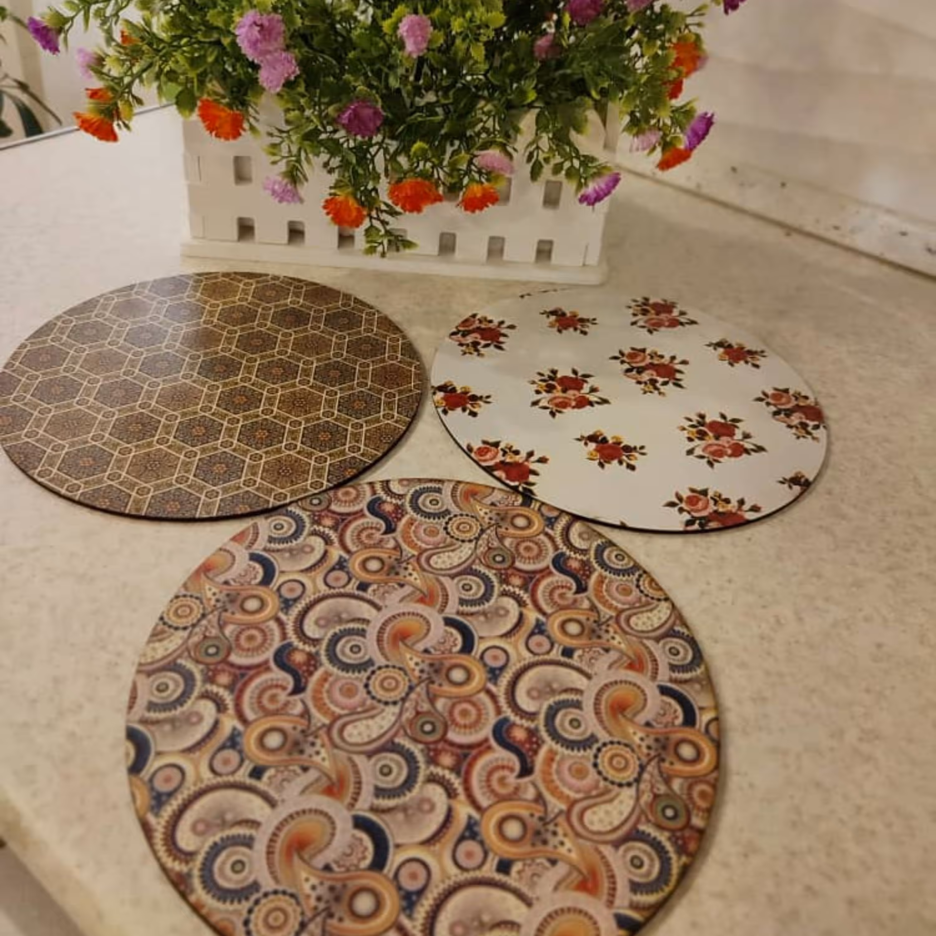 زیر قابلمه چوبی قطر15جنس ام دی اف در سه طرح دو رو قابل استفاده