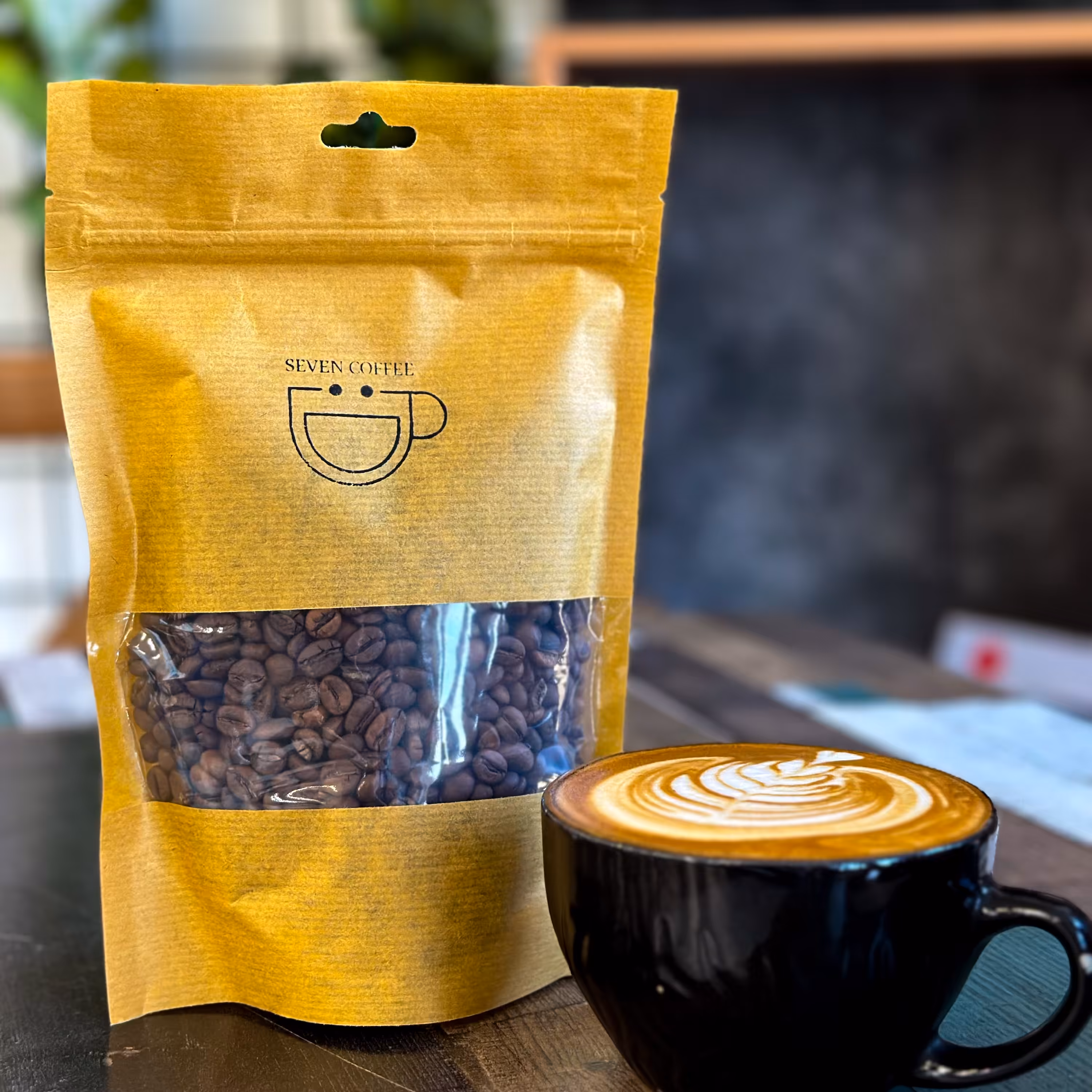 دان قهوه 50 درصد عربیکا 50 درصد روبوستا در بسته بندی 1 کیلوگرمی