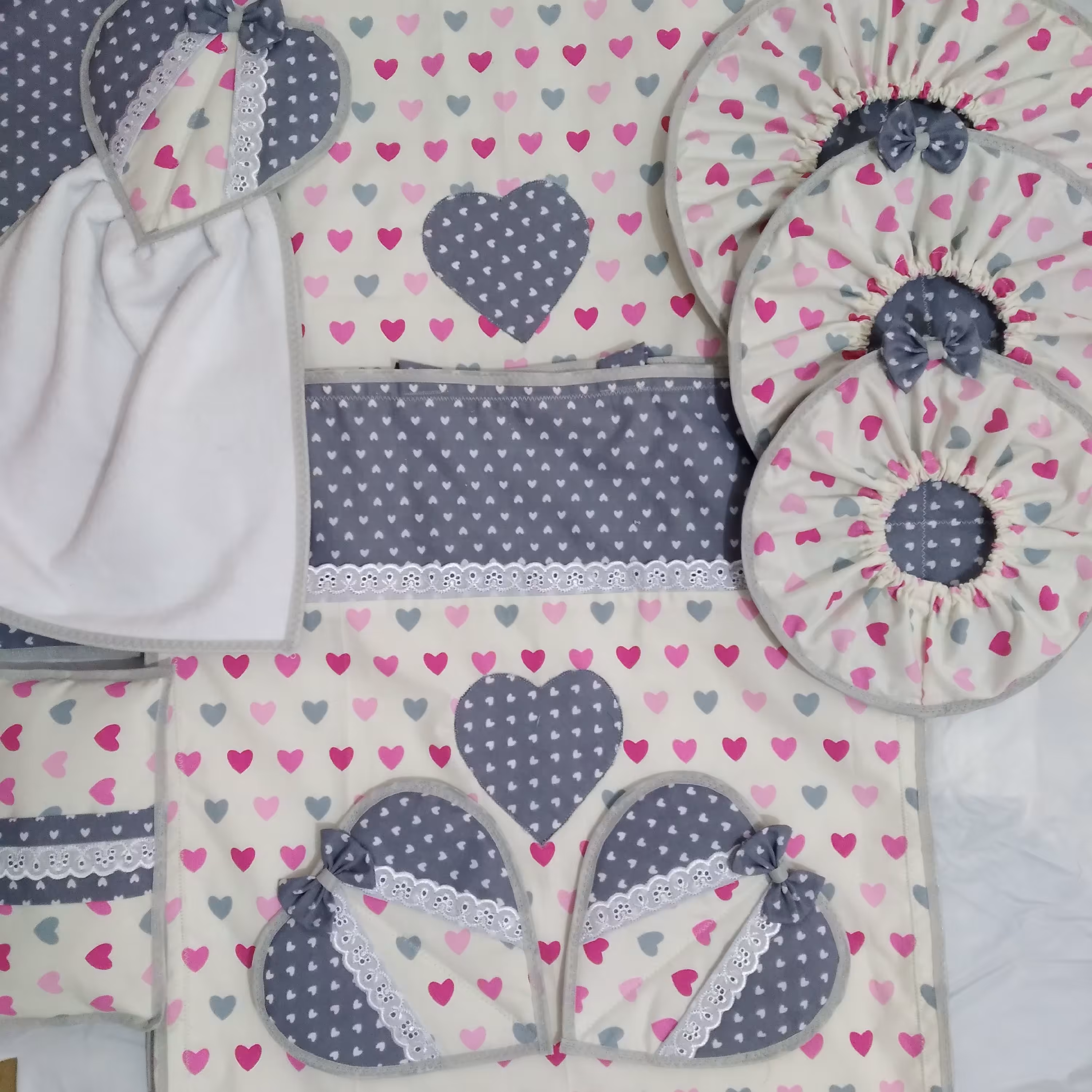 سرویس 9 تکه قلبی