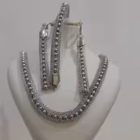 سرویس،بدلیجات ،گردنبند و گوشواره دستبند استیل