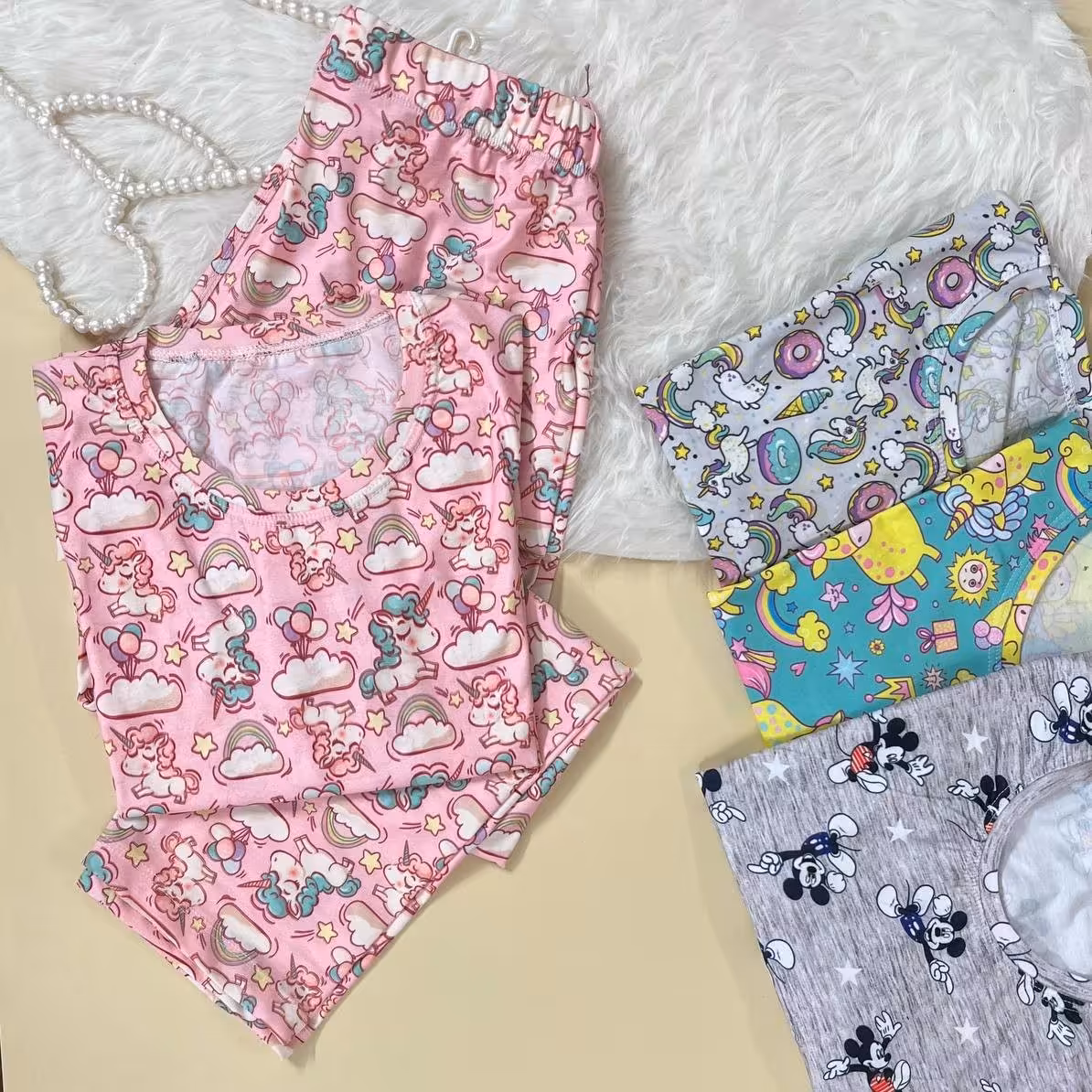 تیشرت و شلوار