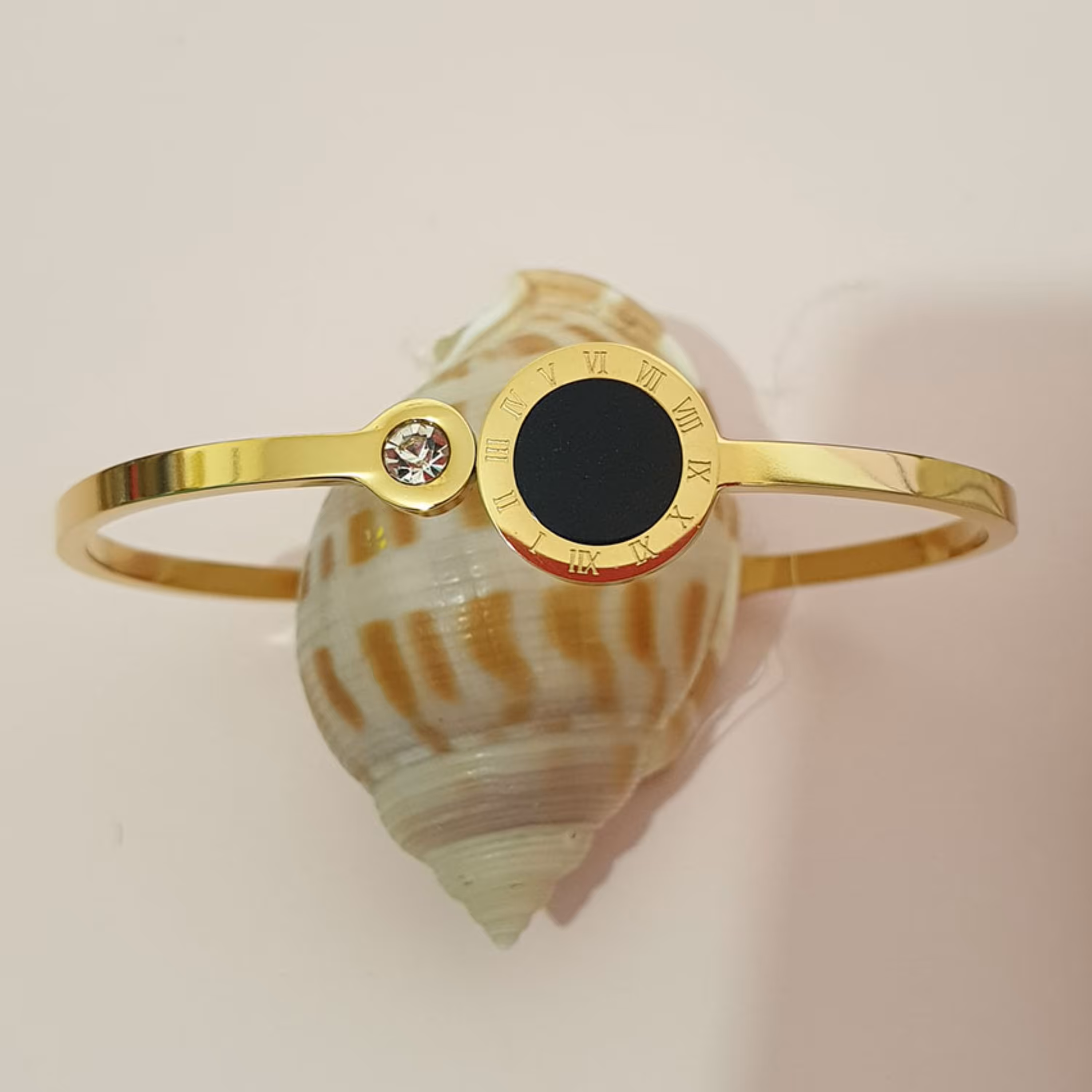 دستبند ساعتی مدل بولگاری 