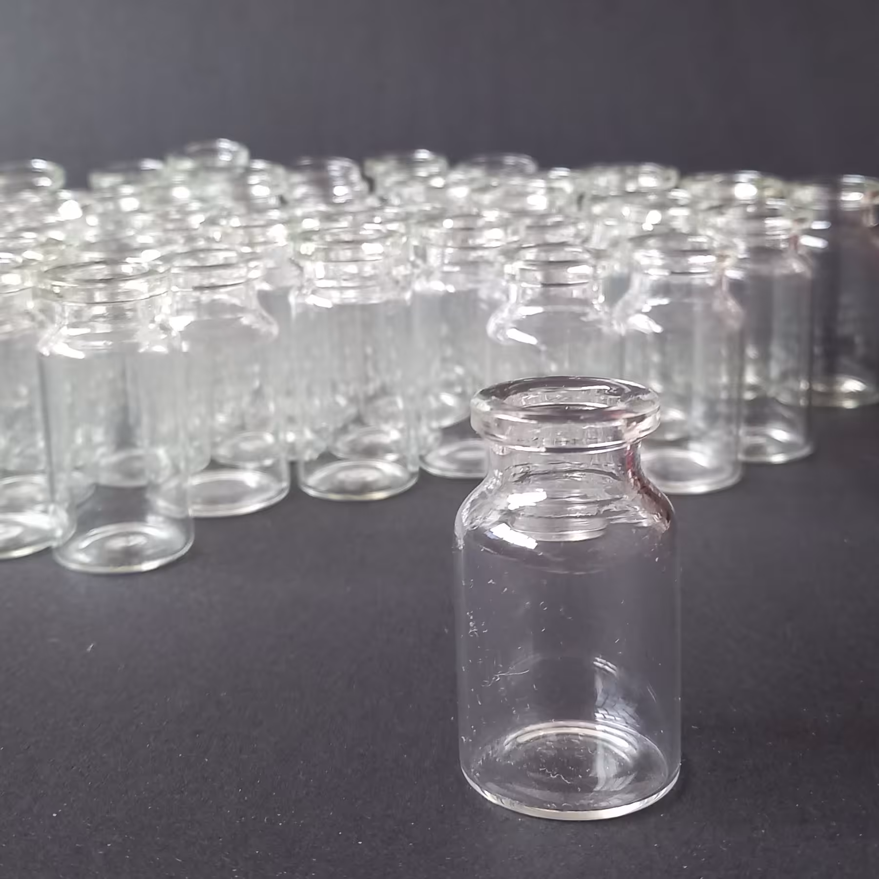 پک شیشه110 تایی شیشه ویال سایز 1   