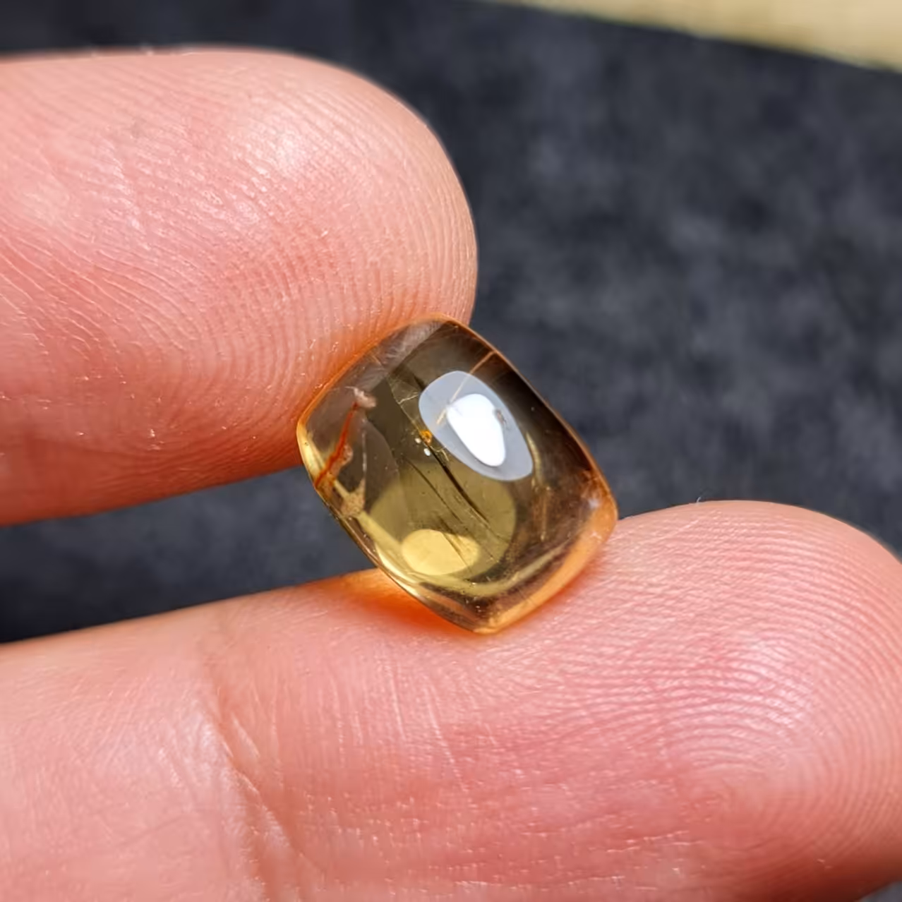  نگین زیبای سنگ سیترین معدنی آفریقایی با وزن 4 قیراط 
کد 28746