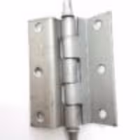 لولا 3 و نیم سر نیزه 