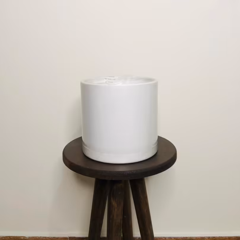 گلدان پلیمری سفید قطر 17.5 سانت 