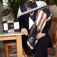 کیف و روسری جدید 