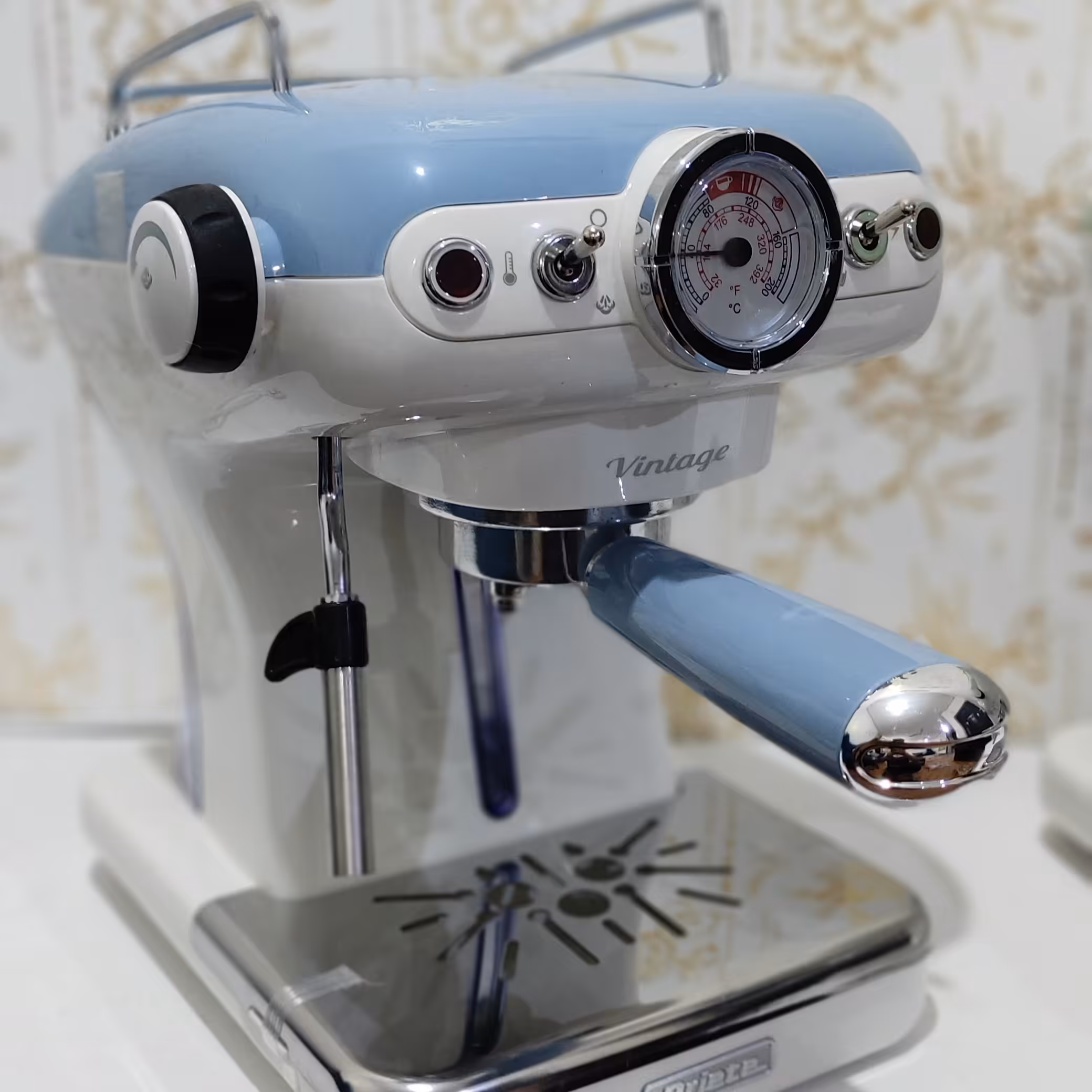 اسپرسو ساز اریته  ایتالیا مدل وینتیج  کد1389