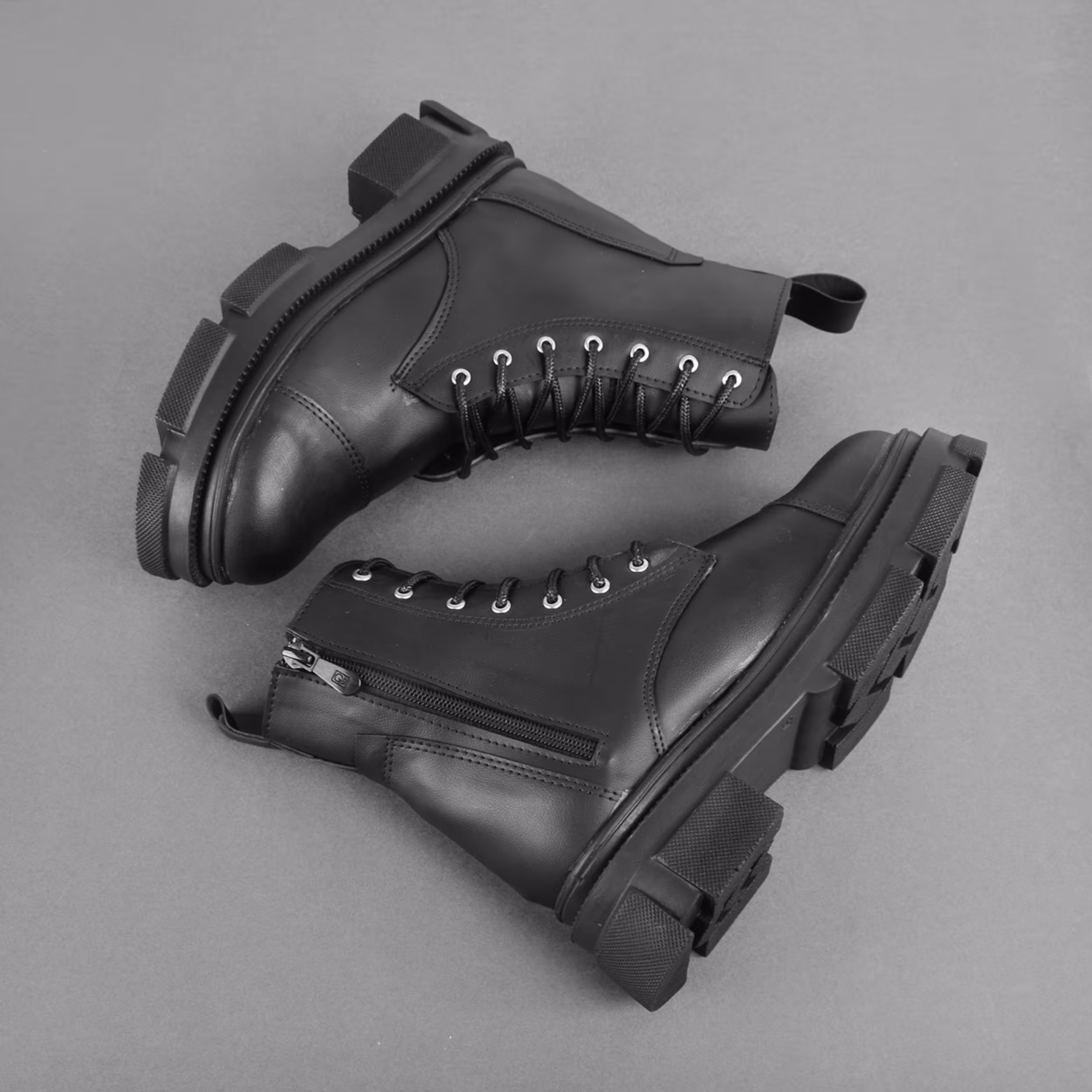 نیم بوت زنانه مدل اسپرت بندی کد 2677 مشکی