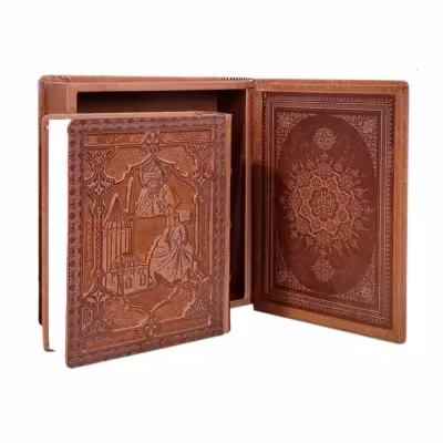 کتاب نفیس چرمی مثنوی معنوی جعبه دار