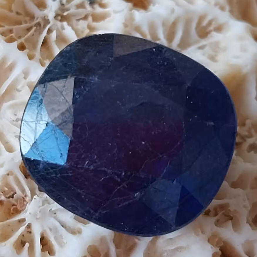 نگین جواهری یاقوت کبود اصل افریقا بسیار زیبا