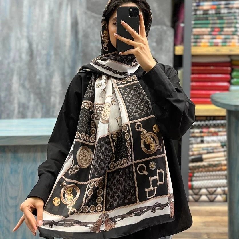 شال مشکی سوپرنخ