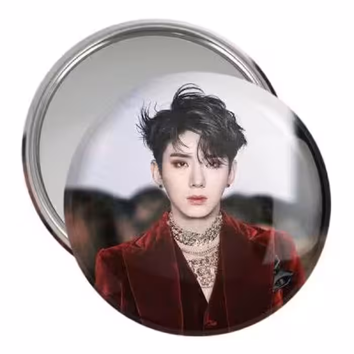 آینه جیبی خندالو مدل کیهیون گروه مانستا اکس MONSTA X کد 12272