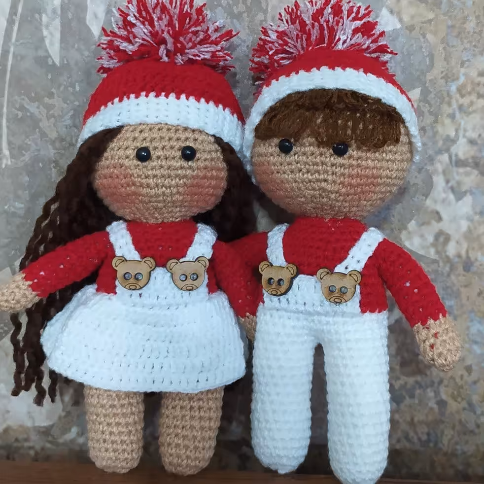 عروسک بافتنی عاشقا 