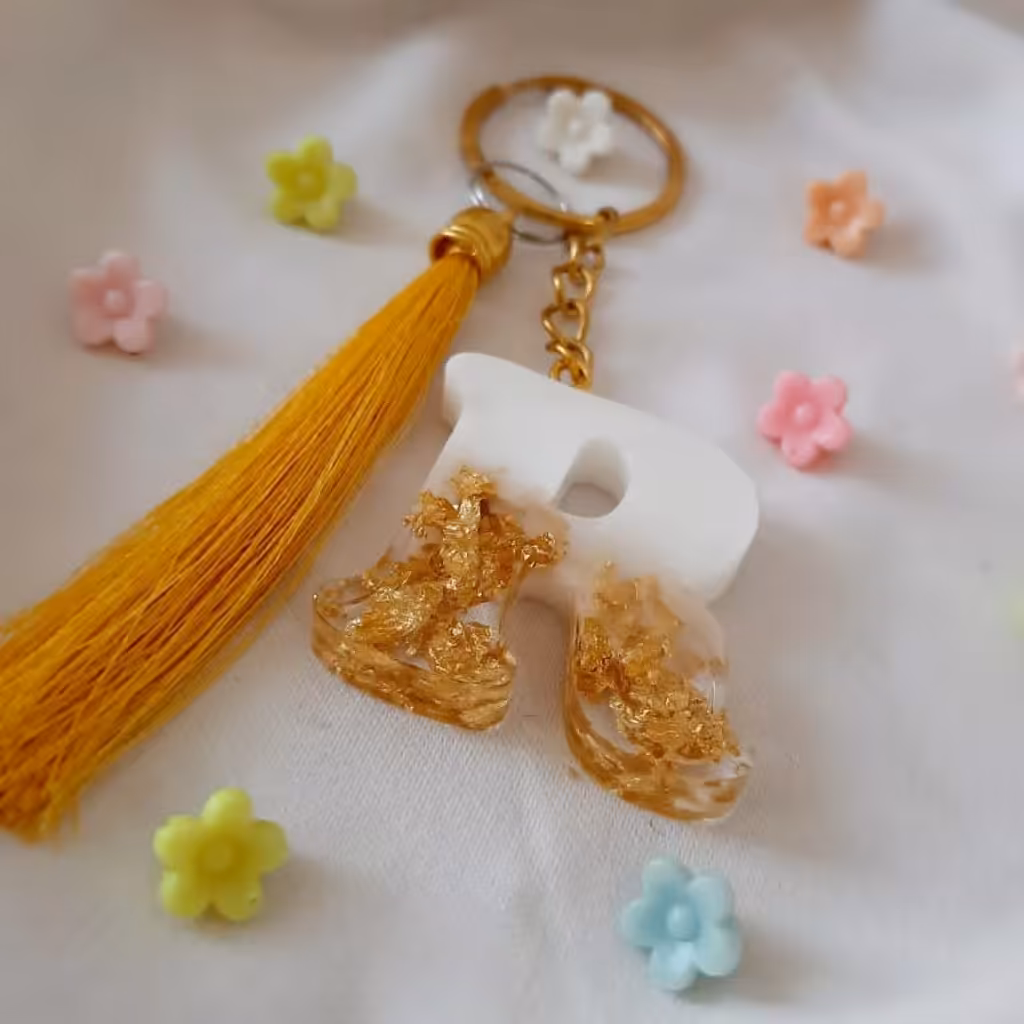 سرکلیدی رزینی،رنگ سفید و ورق طلا