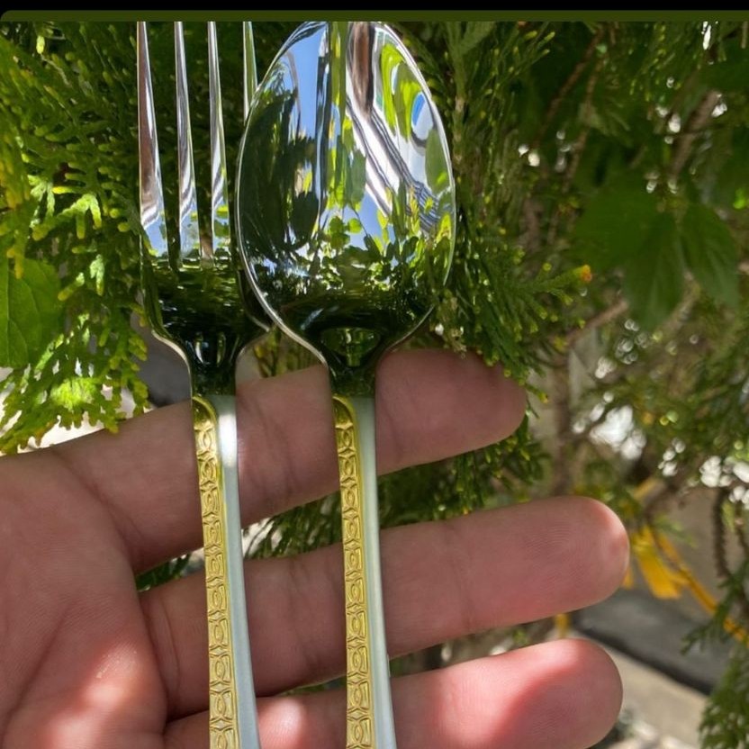قاشق و چنگال فلەای