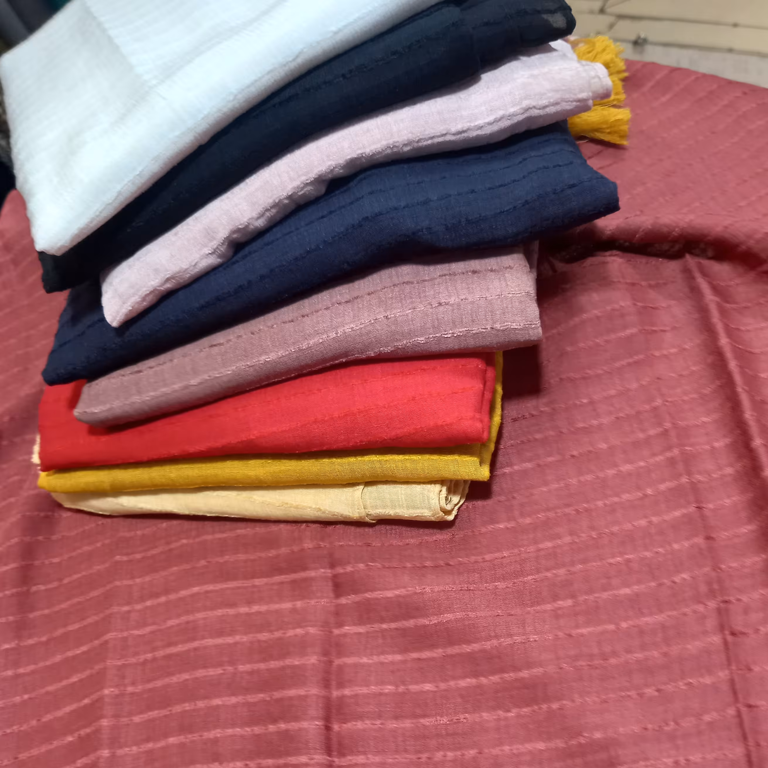 شال نخی زنانه و دخترانه مدل حریر  وارداتی