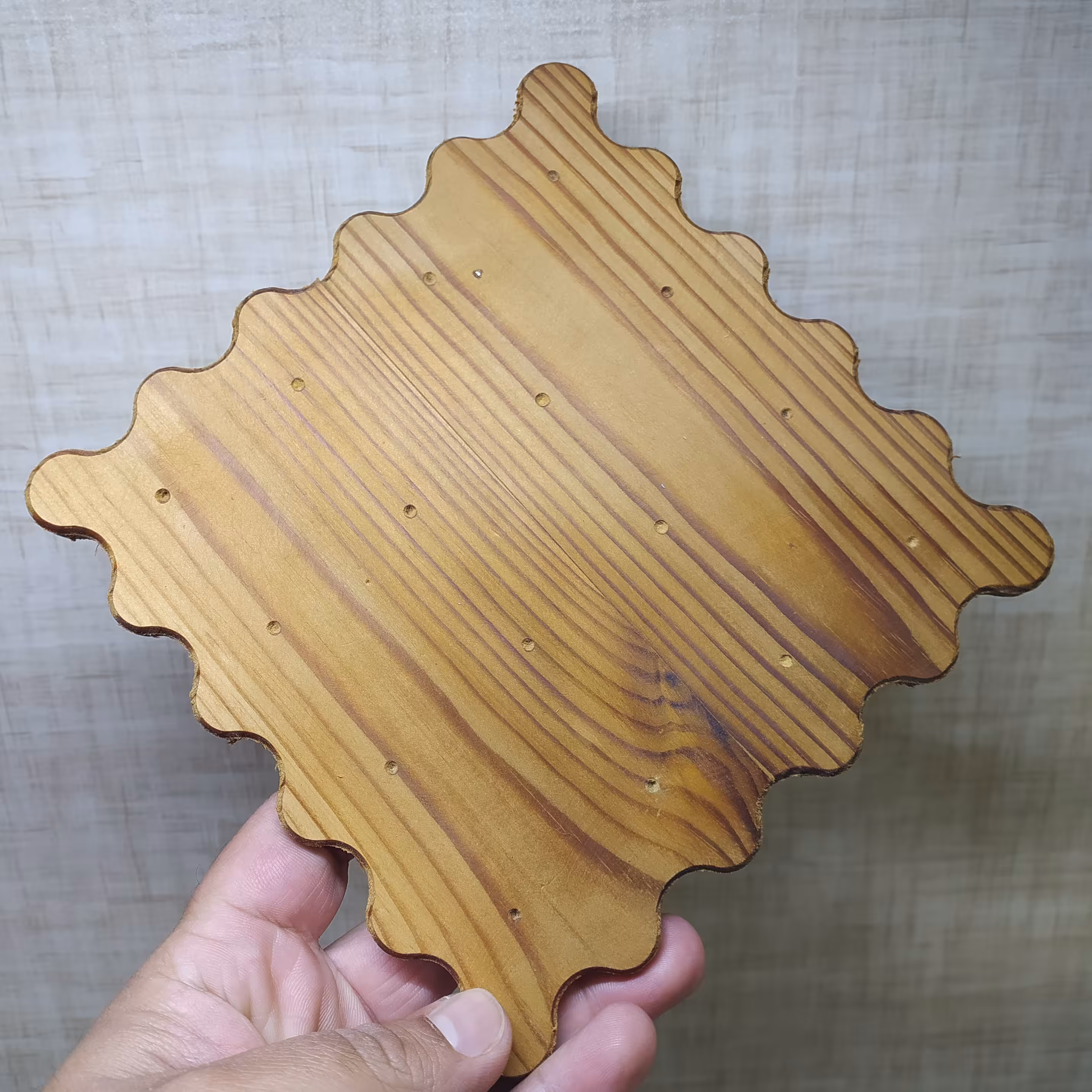 زیر دیگی چوبی