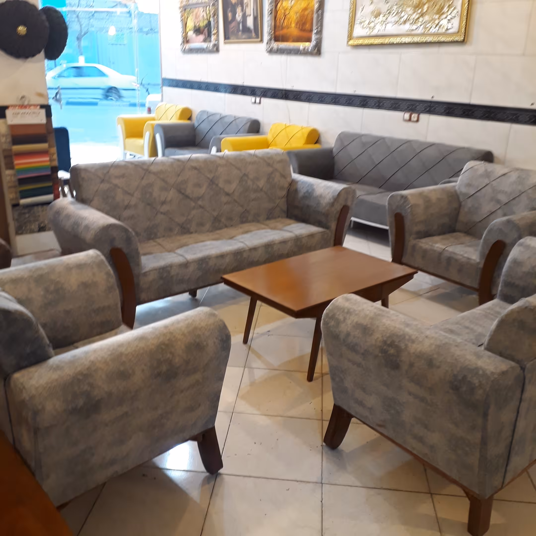 مبل اسکارلت ماهور 