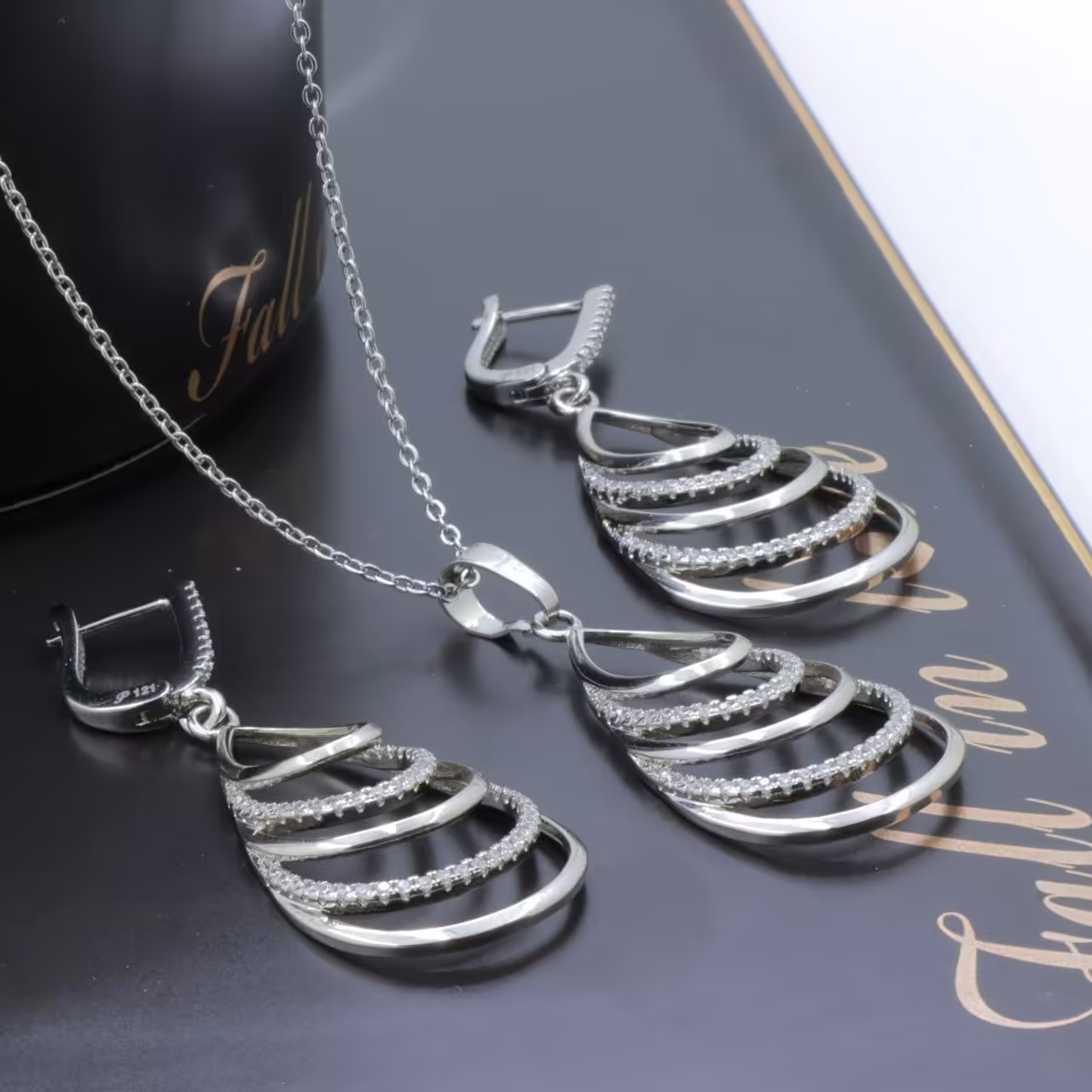 نیمست های جواهری مارک پرنس