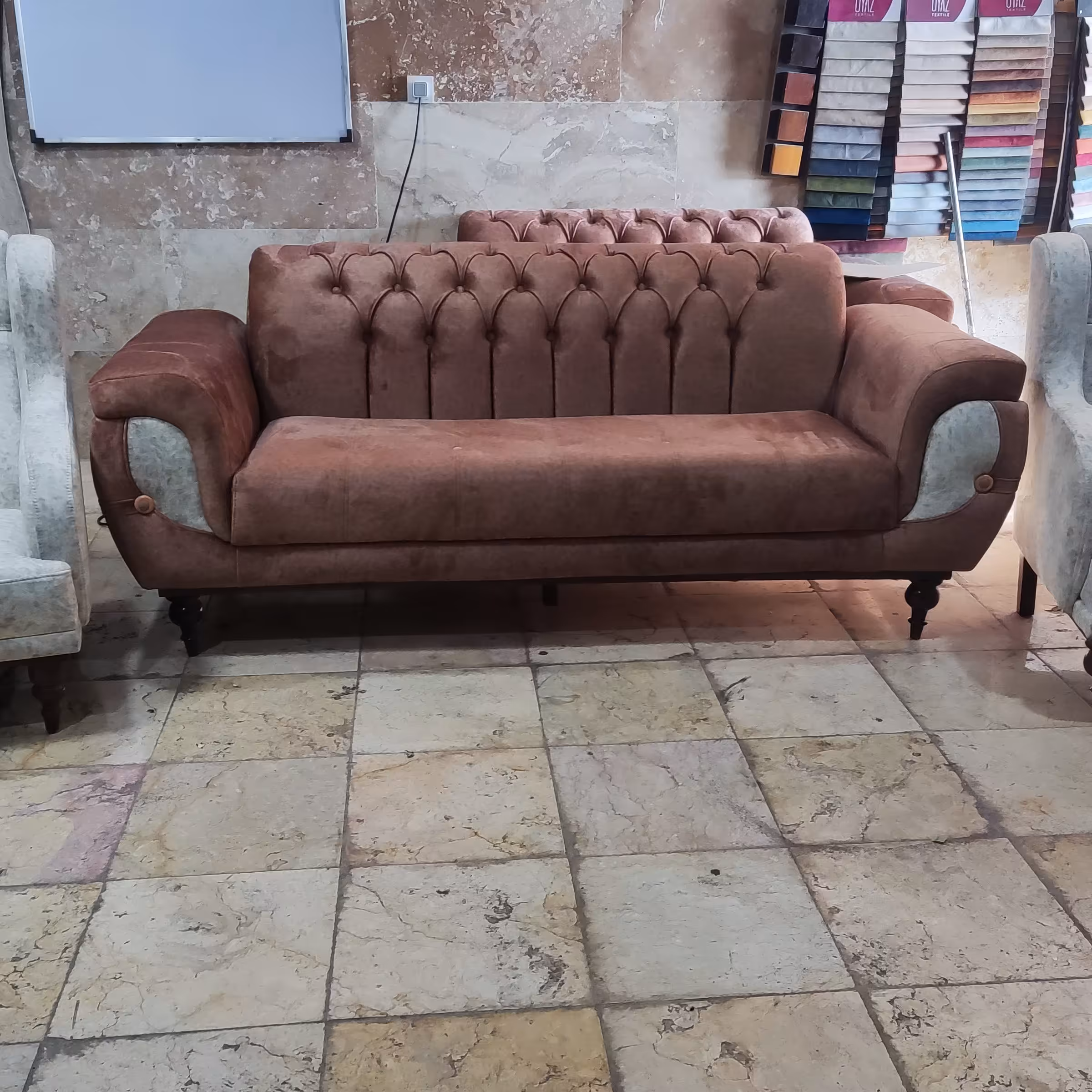 مبل چستر راحتی مدل یونیک فروشگاه اینترنتی باران وود