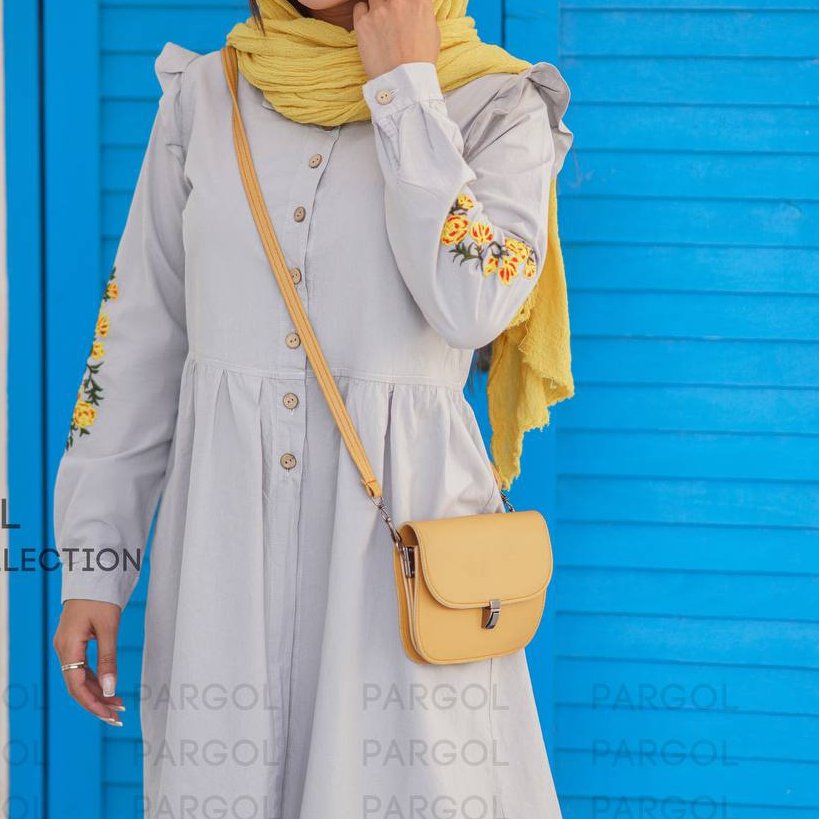 مانتو گلدوزی شده طرح مینا در دو سایز در 5 رنگ