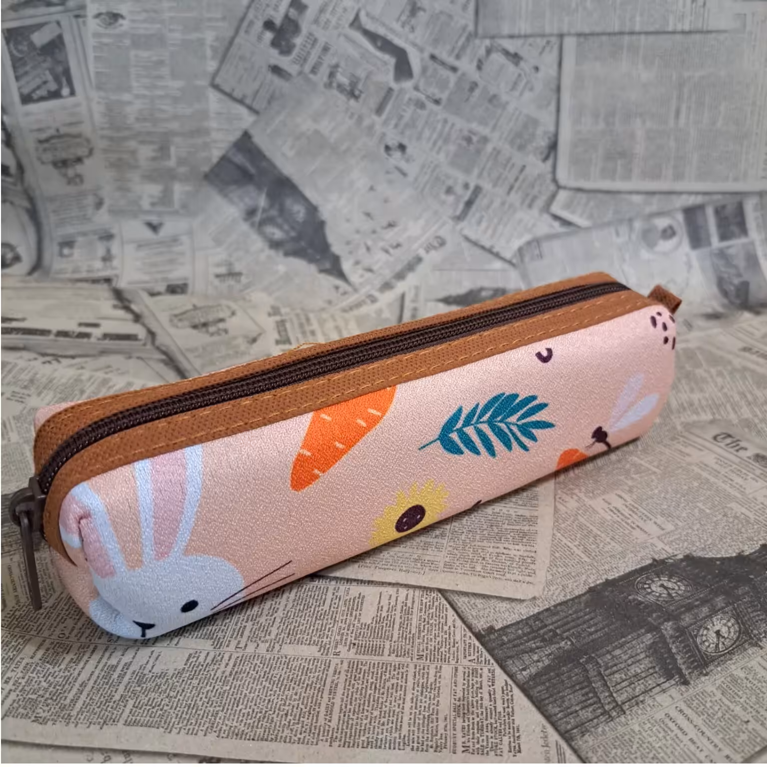 جامدادی پارچه ای تک زیپ طرح فانتزی