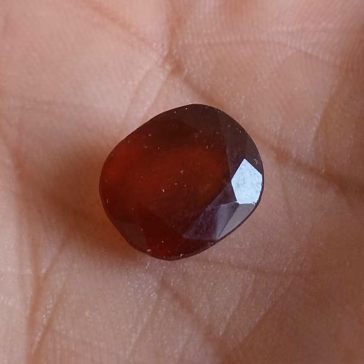 نگین جواهری گارنت وارداتی اصل و طبیعی و معدنی تراش لیزری کد محصول 908y