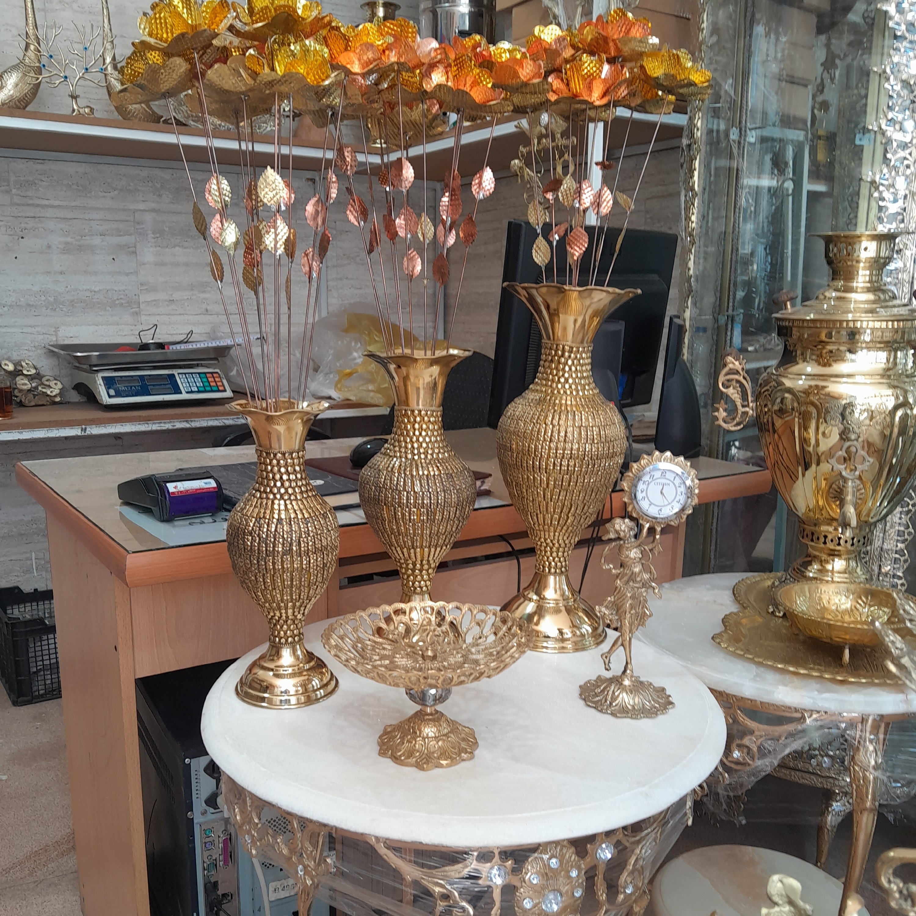 گلدان برنز
