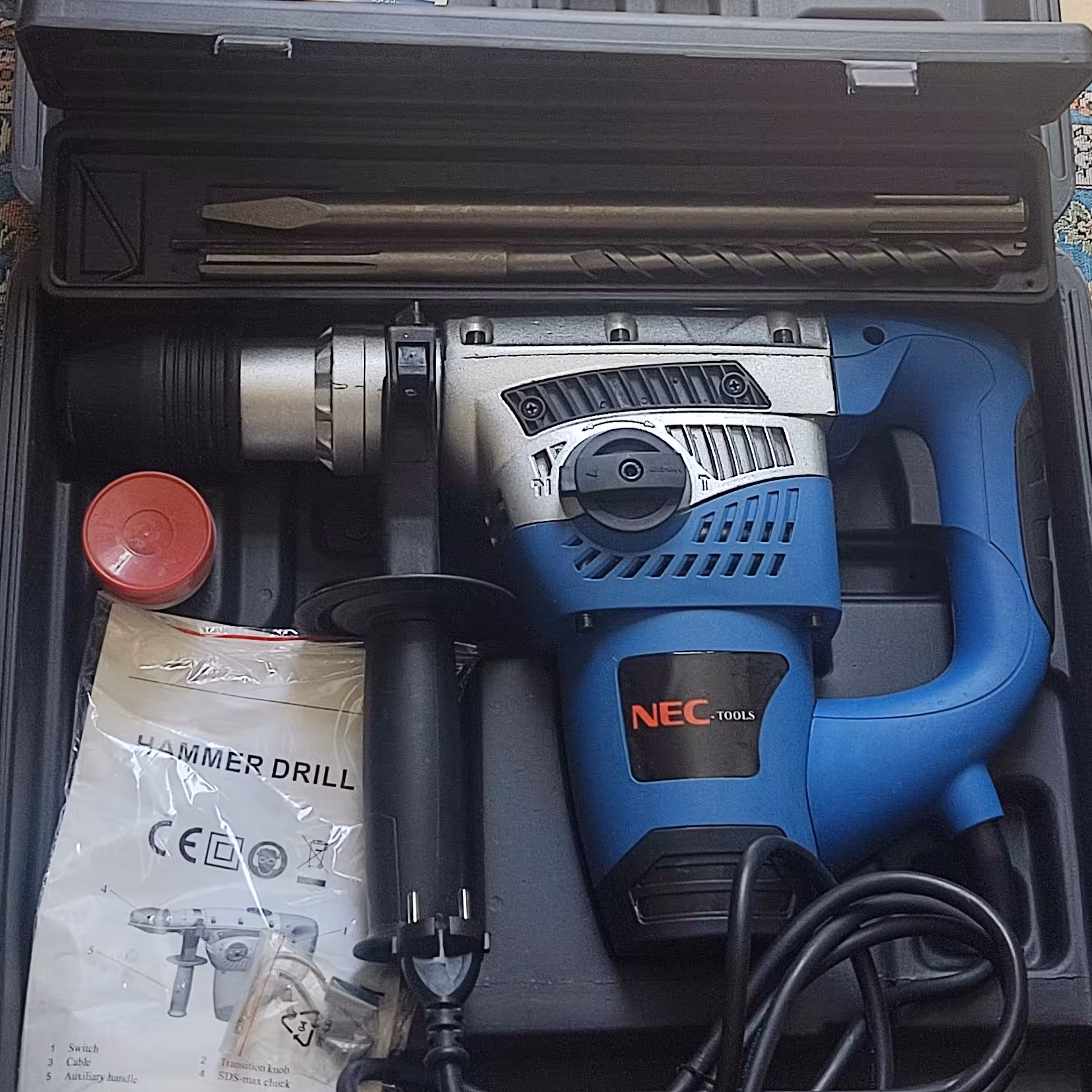 چکش تخریب6کیلو 2کاره و مته خور 5شیار همراه با قلم نوک تیز و مته بلند و خط کش 