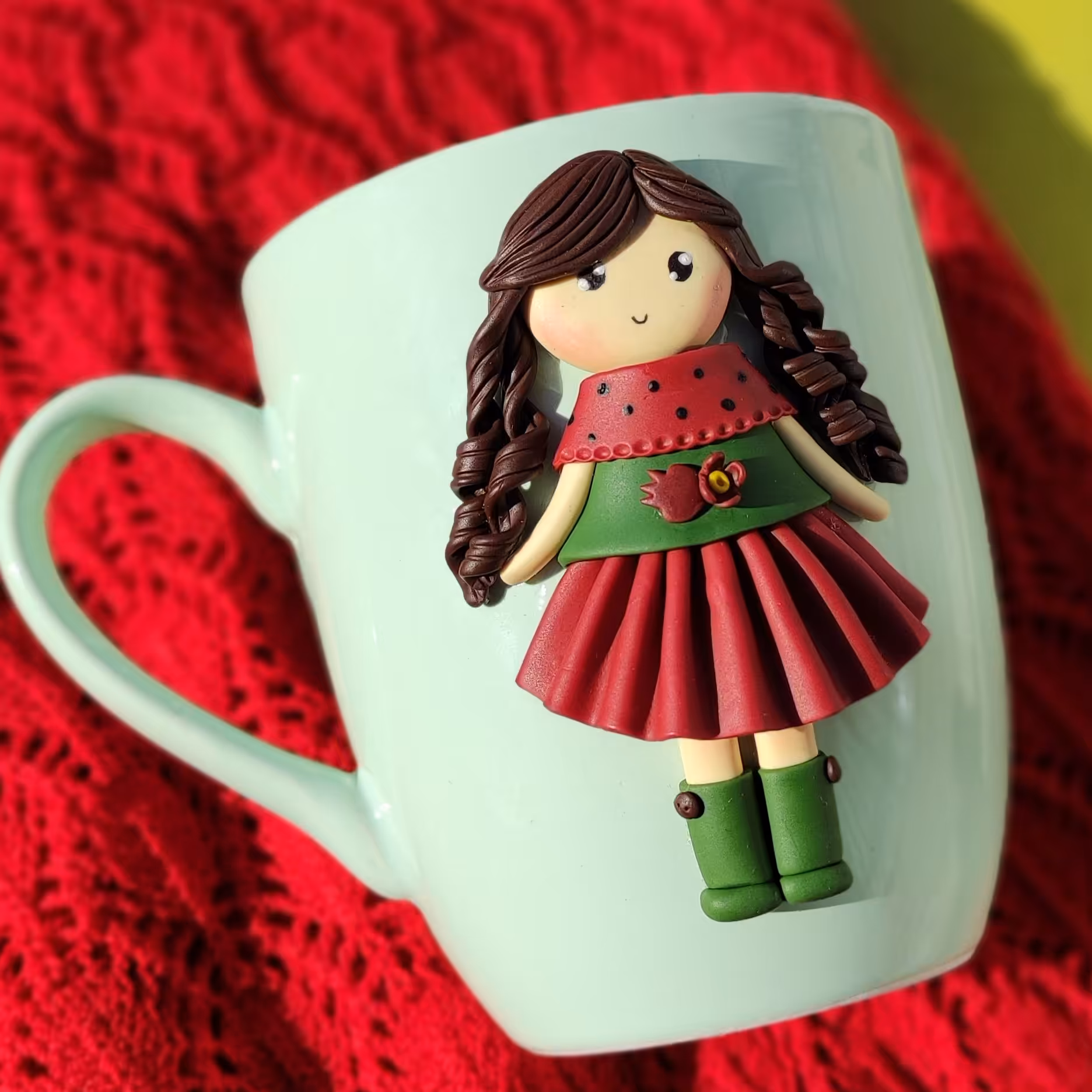 ماگ با طرح دختر اناری