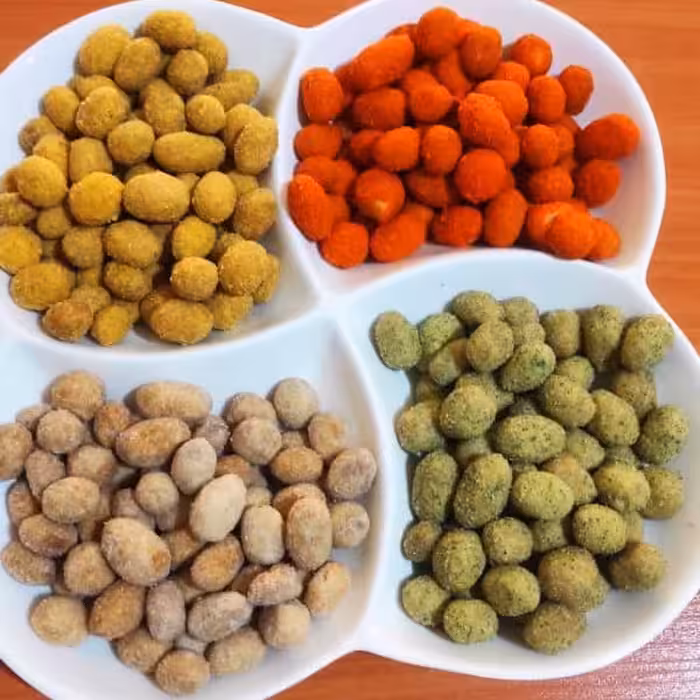 بادام زمینی روکشدار 1 کیلویی در طعم های متنوع