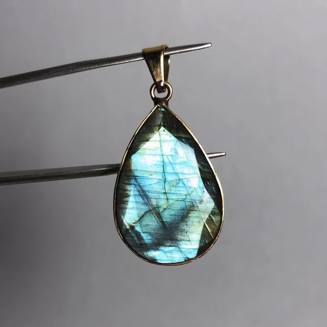 پلاک لابرادوریت درجه یک 240902