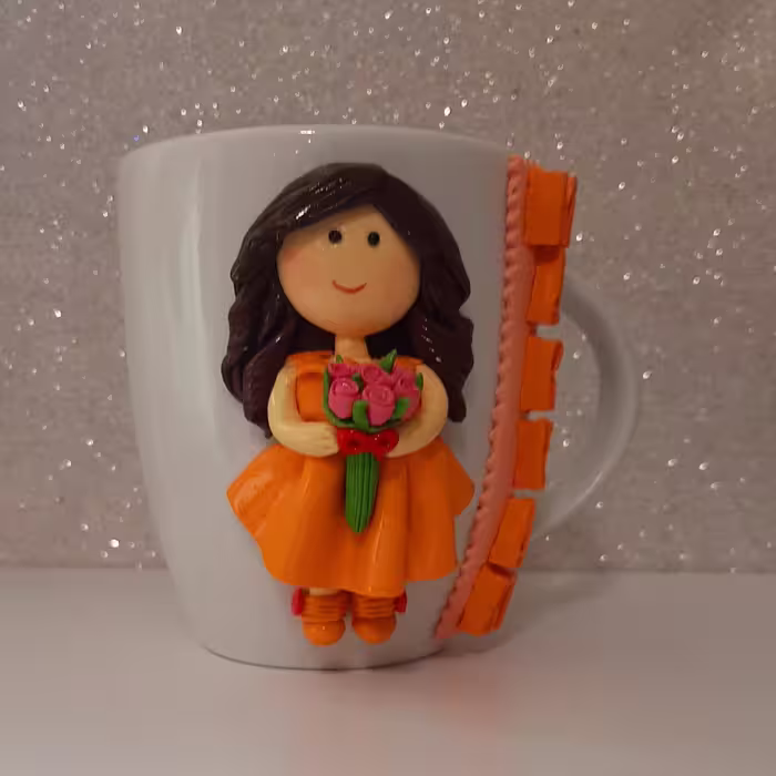ماگ عروسکی دختر نارنجی 